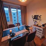 Apartament Schoene 2,5 Mit Balkon Und Parkplatz *