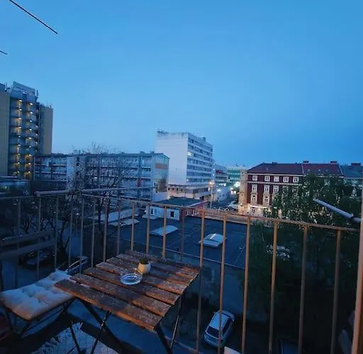 Διαμέρισμα Schoene 2,5 Mit Balkon Und Parkplatz *